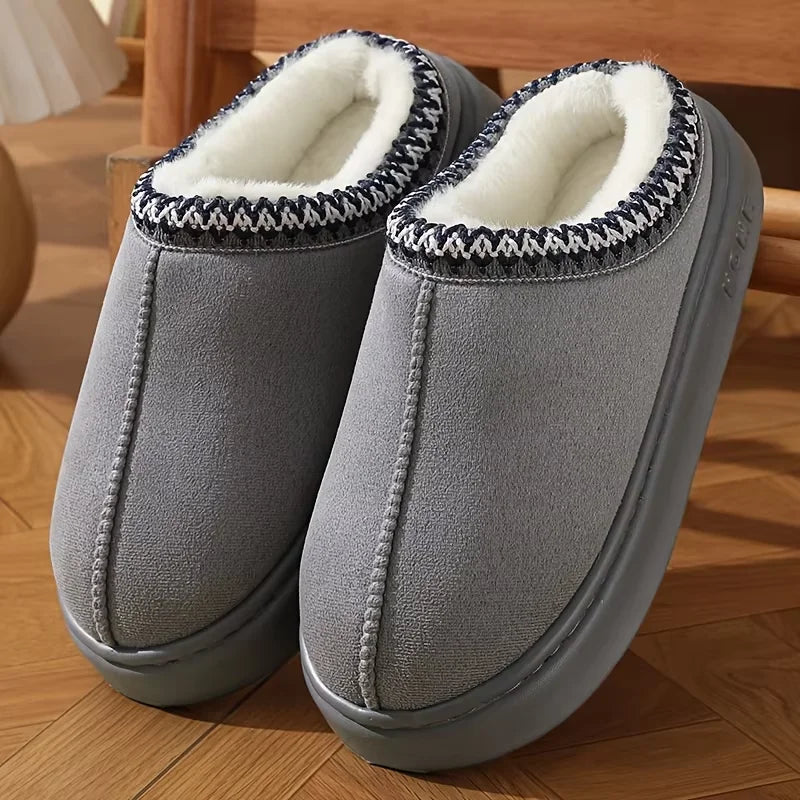 Women's Comfort Lined Slippers Soft Sole Winter Warm Indoor Outdoor Shoes Elegant Pair of Slippers