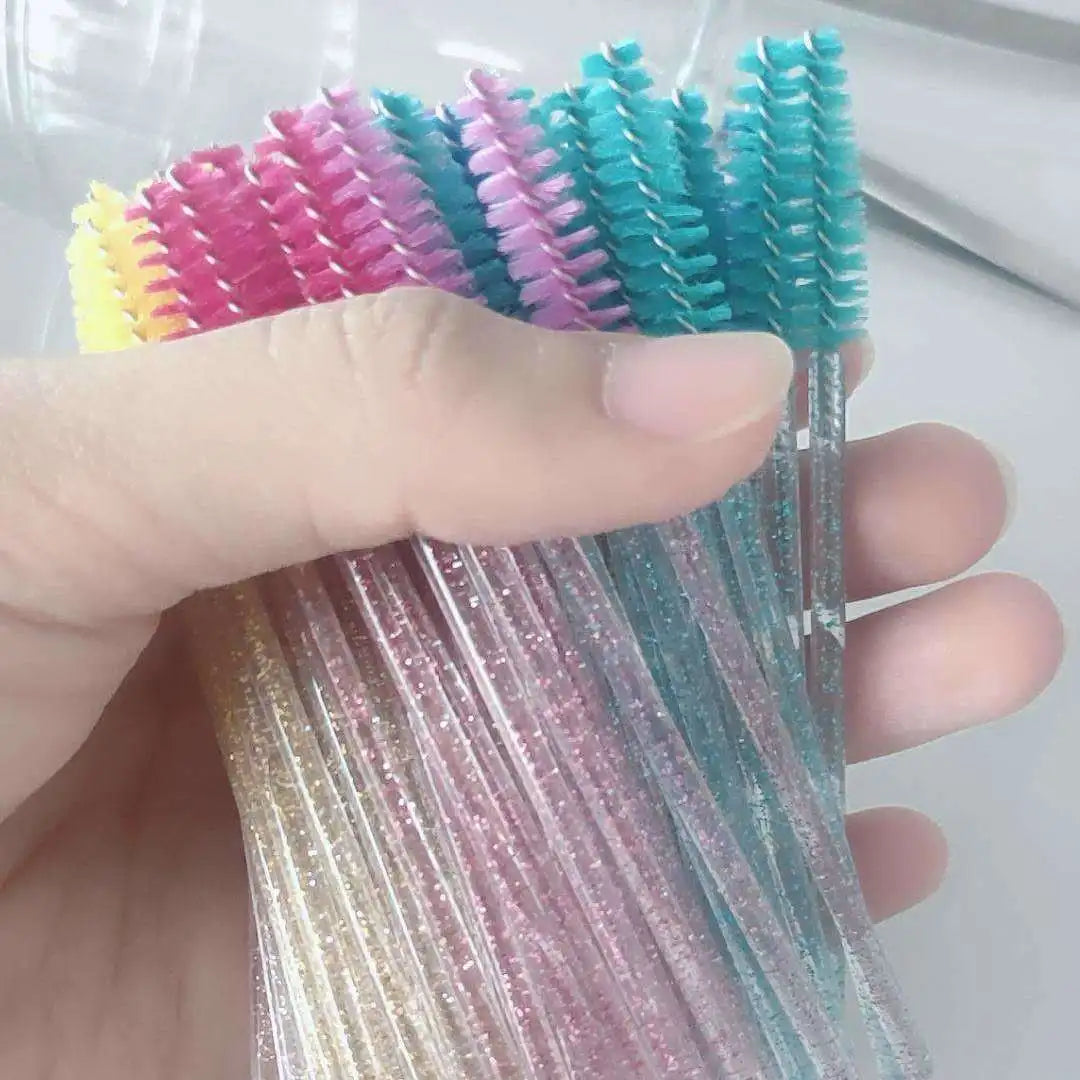 50Pcs Einweg Wimpern Zauberstäbe Pinsel Augenbraue Kamm Wimpern Verlängerung Zubehör Mascara Zauberstab Make-Up Professionelle Schönheit Werkzeug