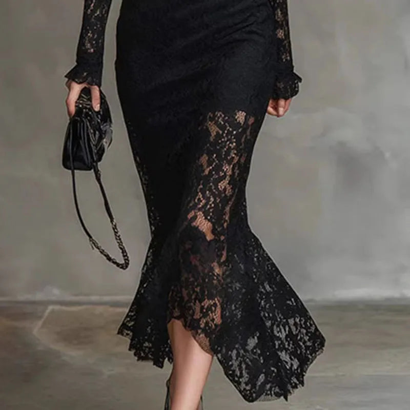 Sexy Spitzenkleid mit Ausschnitten, Meerjungfrauenkleid, Damen Frühling Rollkragen, schmal geschnitten, unregelmäßig, Partykleid, Herbst, lange Ärmel, figurbetontes Maxikleid